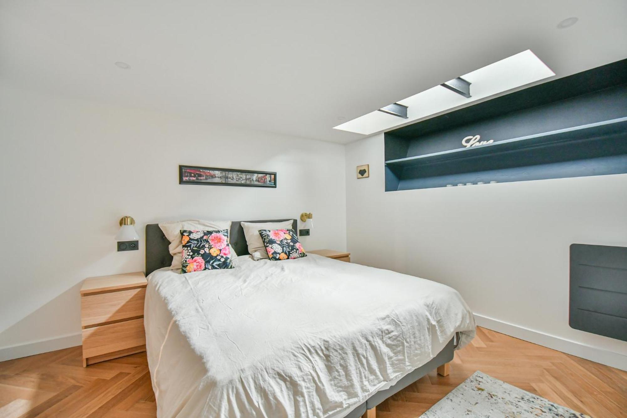 Апартаменты Duplex A Paris Saint-Ambroise Экстерьер фото